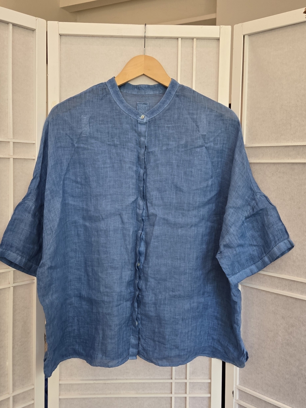 120% Lino Relaxed Indigo Button-Front Linen Shirt - Picture 2 of 10